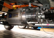 国内自動車メーカー  Li電池搭載駆動系試験装置